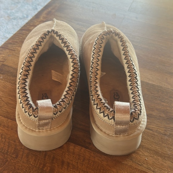 UGG Wmns Tazz Slipper Size 8 - Picture 6 of 8